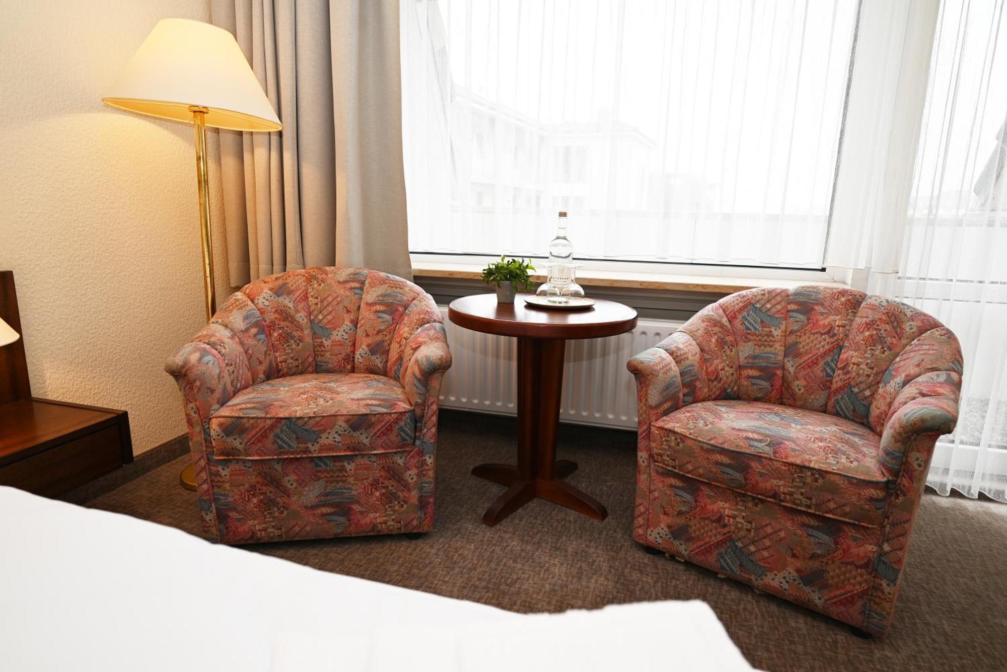 Strandhotel Salty Бюзум Экстерьер фото