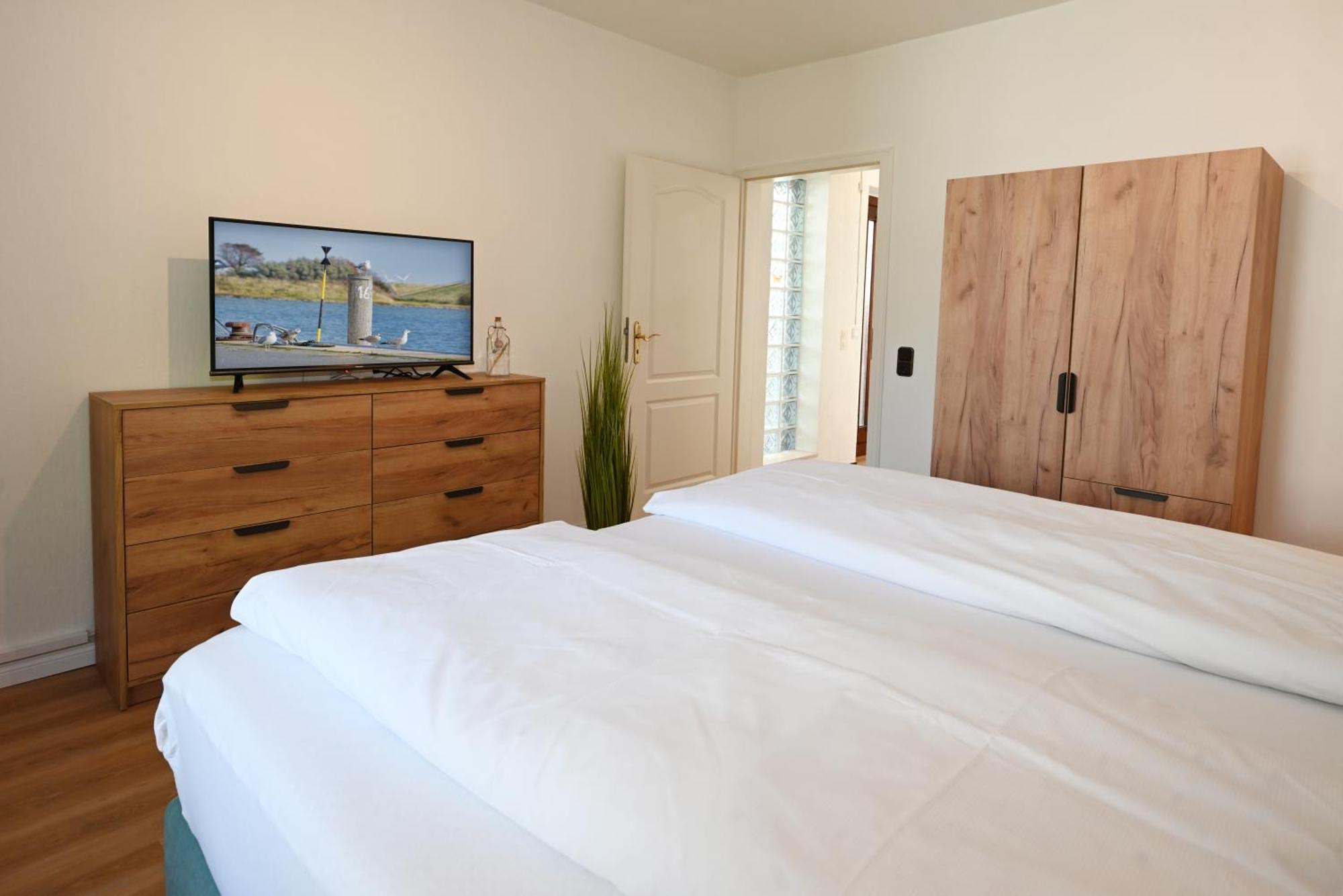 Strandhotel Salty Бюзум Экстерьер фото