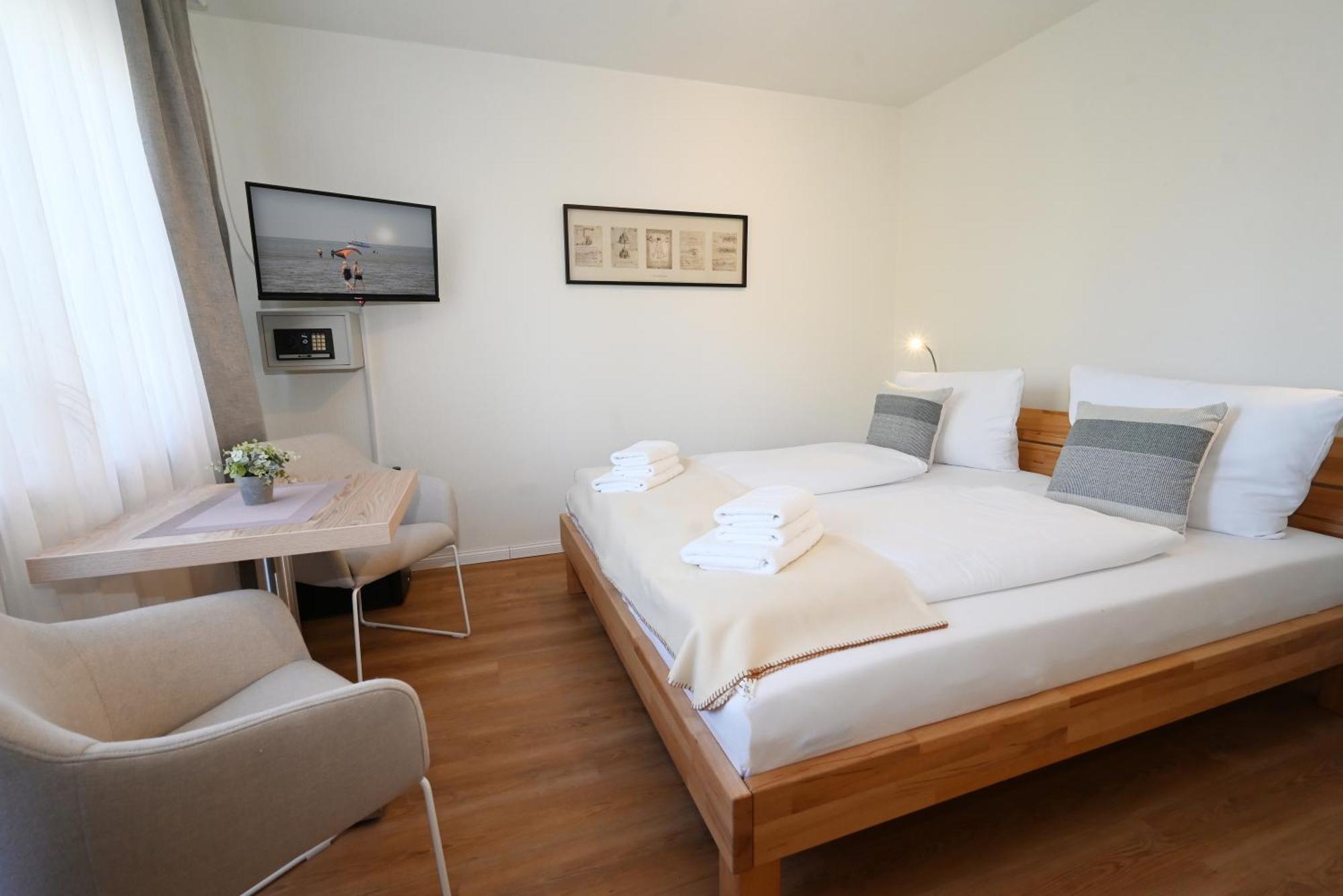 Strandhotel Salty Бюзум Экстерьер фото